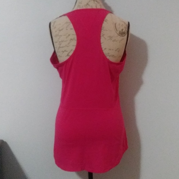 Racerback activeware - Picture 2 of 4